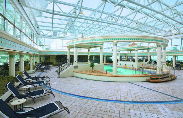 Vision of the Seas atrium pool